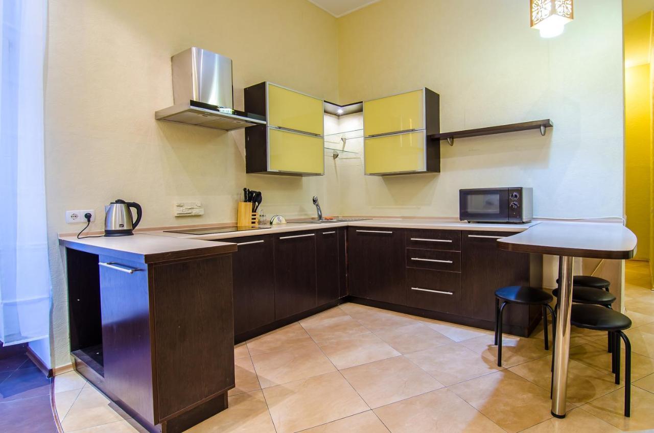 Apartment At Malaya Zhytomyrska 5 キエフ エクステリア 写真